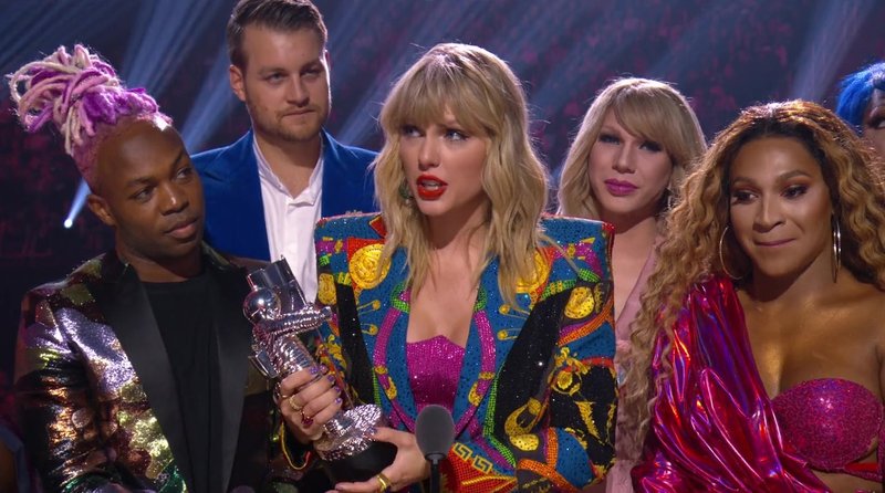 Taylor Swift — Screen Captures — photo 675