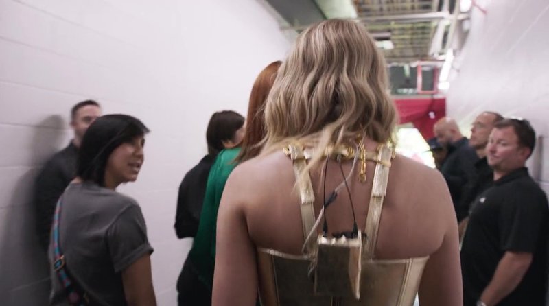 Taylor Swift — Screen Captures — photo 723