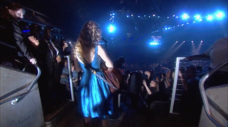 Taylor Swift — Screen Captures — photo 731