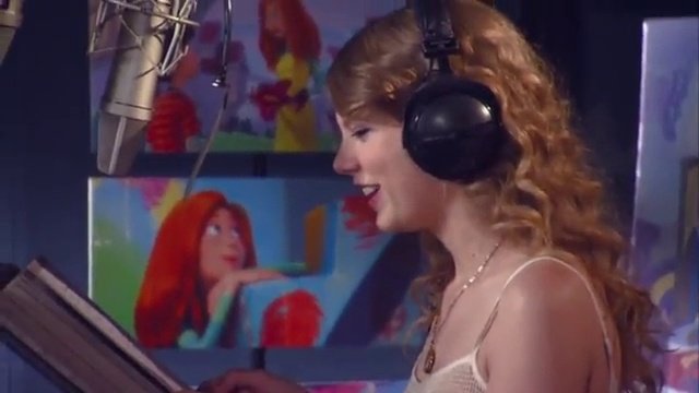 Taylor Swift — Behind the Scenes (Screen Captures) — photo 3