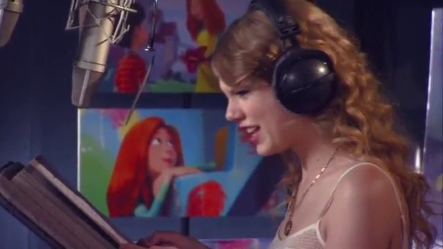 Taylor Swift — Behind the Scenes (Screen Captures) — photo 5