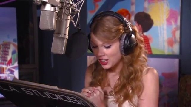 Taylor Swift — Behind the Scenes (Screen Captures) — photo 28
