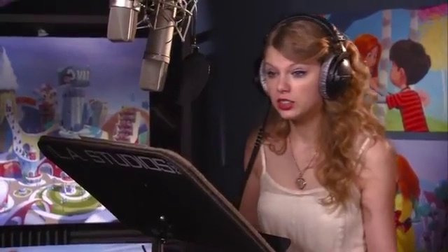 Taylor Swift — Behind the Scenes (Screen Captures) — photo 54