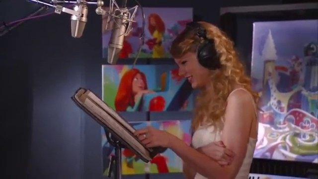 Taylor Swift — Behind the Scenes (Screen Captures) — photo 59