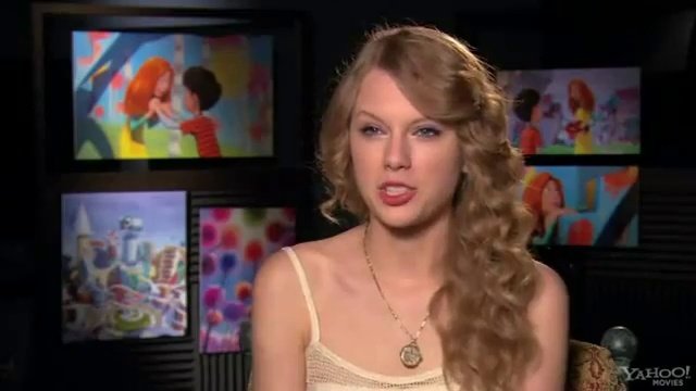 Taylor Swift — Featurette: A Look Inside  (Screen Captures) — photo 15