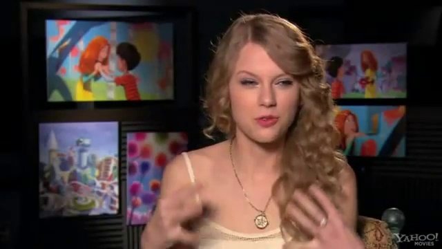 Taylor Swift — Featurette: A Look Inside  (Screen Captures) — photo 17