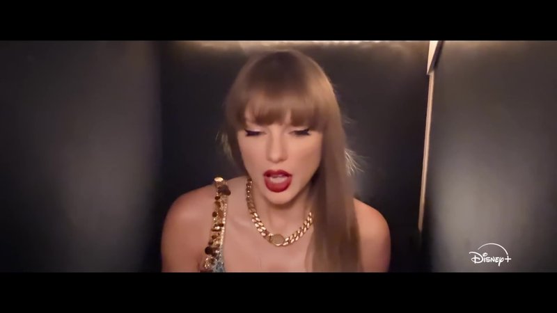 Taylor Swift — Trailer #2 (Screen Captures) — photo 6