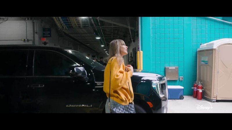 Taylor Swift — Trailer #2 (Screen Captures) — photo 25