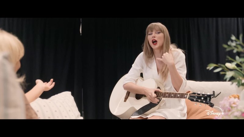 Taylor Swift — Trailer #2 (Screen Captures) — photo 62
