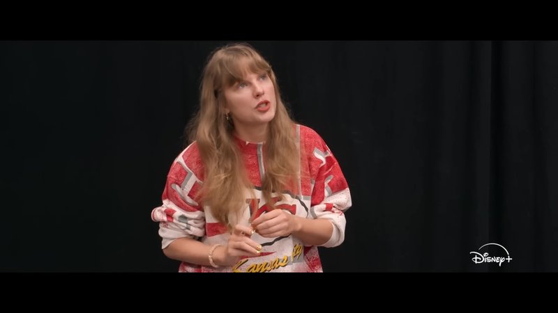 Taylor Swift — Trailer #2 (Screen Captures) — photo 145
