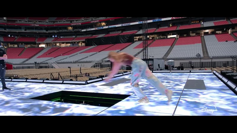 Taylor Swift — Trailer (Screen Captures) — photo 23