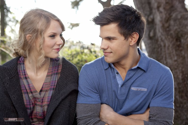 Taylor Swift — Behind the Scenes — photo 9