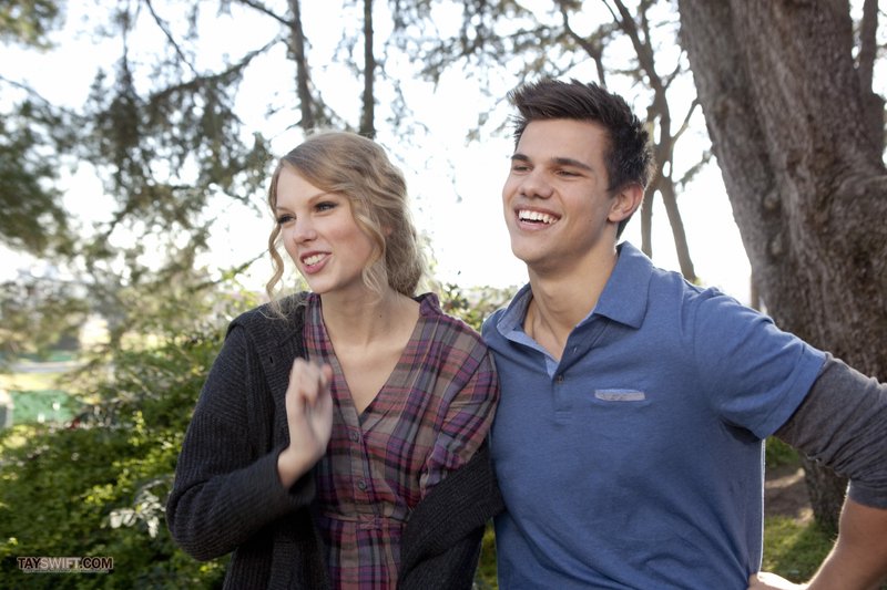 Taylor Swift — Behind the Scenes — photo 11