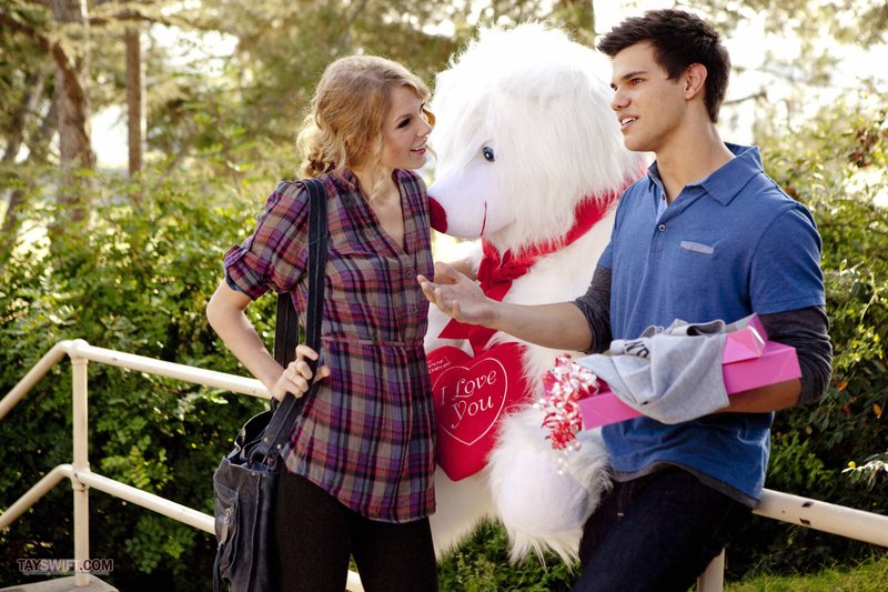 Taylor Swift — Stills — photo 19