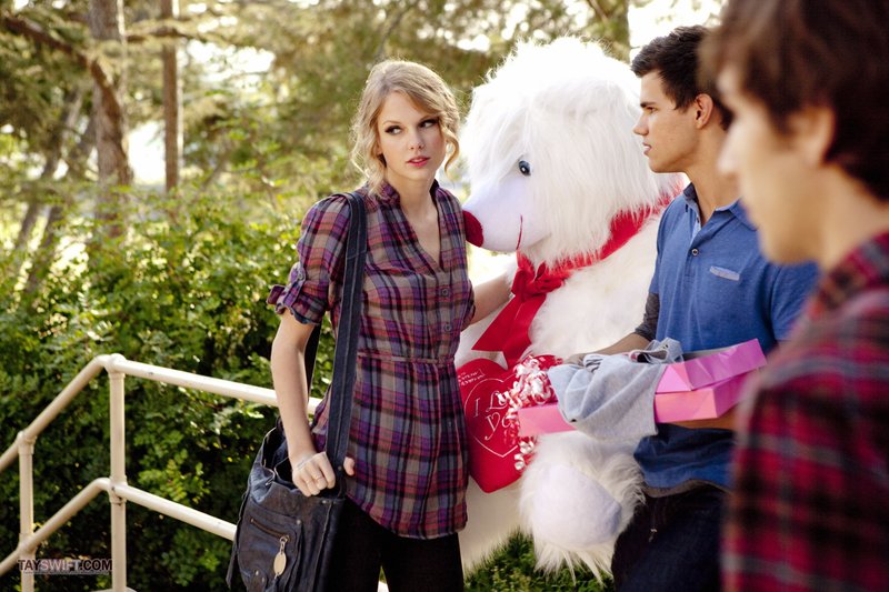 Taylor Swift — Stills — photo 20