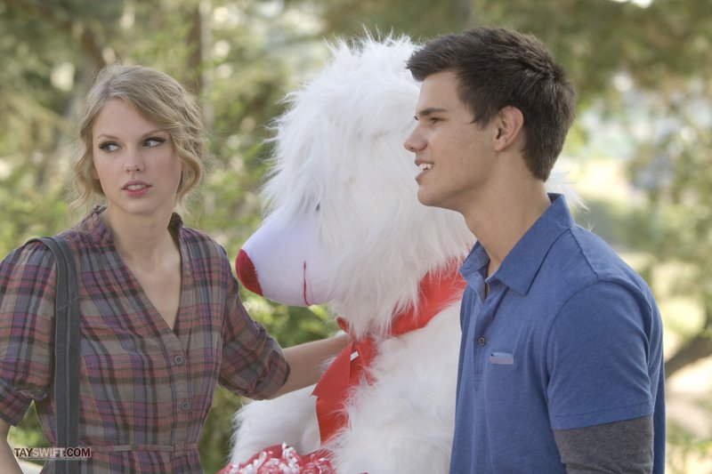 Taylor Swift — Stills — photo 26