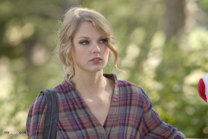 Taylor Swift — Stills — photo 33