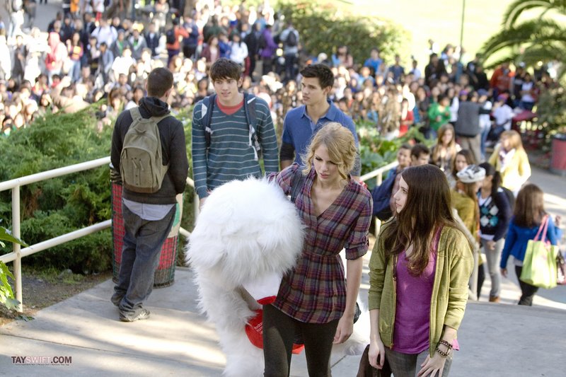 Taylor Swift — Stills — photo 37