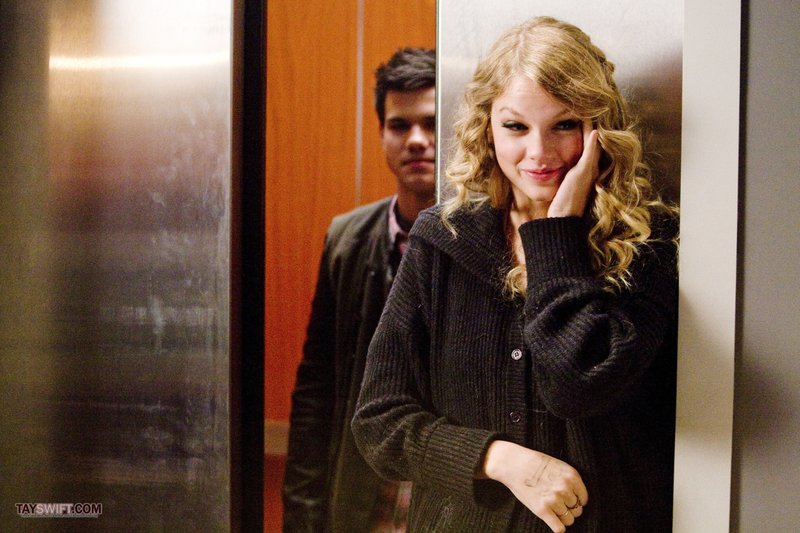 Taylor Swift — Stills — photo 57