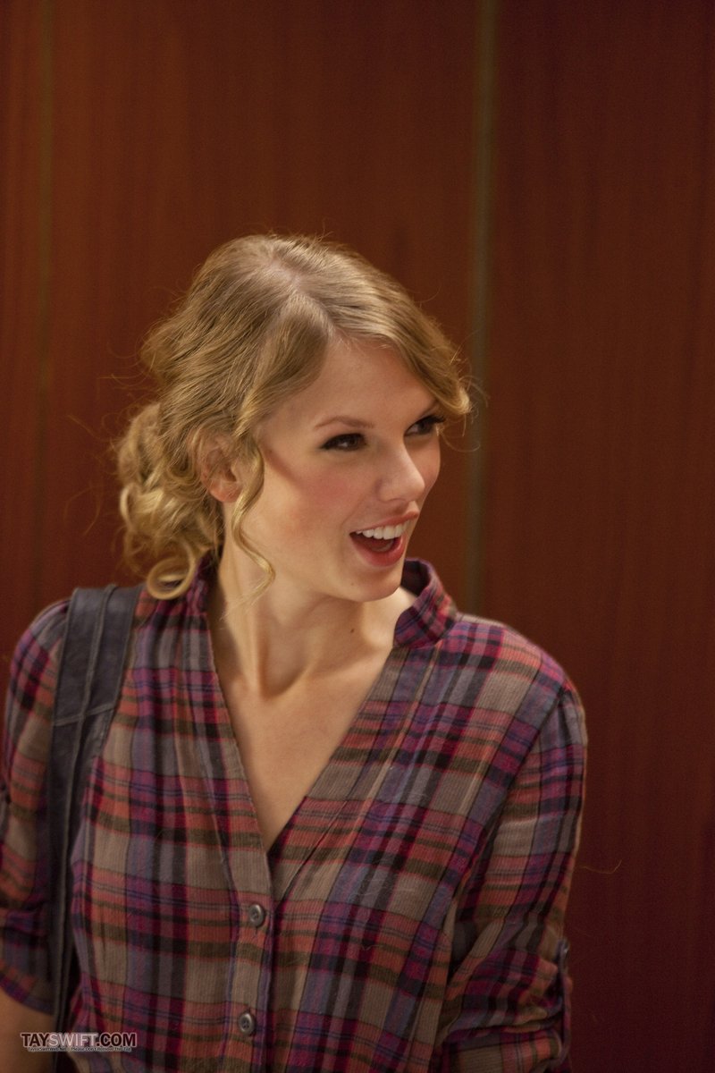 Taylor Swift — Stills — photo 75