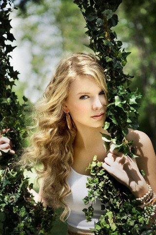 Taylor Swift — Abagail's Prom — photo 333