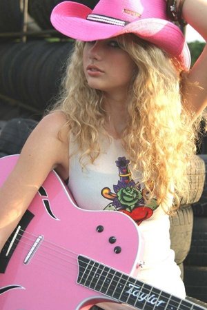 Taylor Swift — AMP 2004 — photo 142