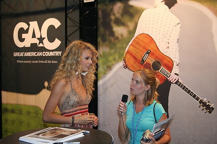 Taylor Swift — AMP 2004 — photo 188