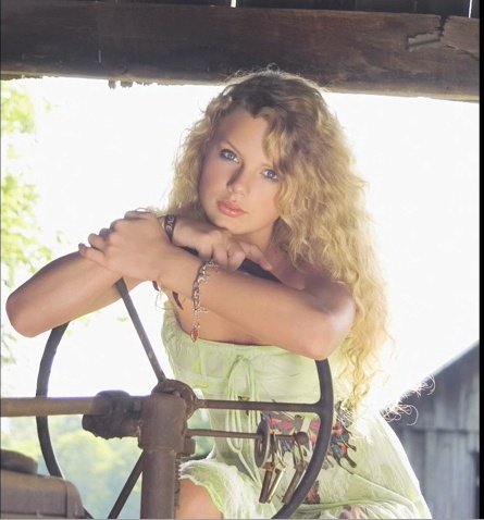 Taylor Swift — AMP 2004 — photo 259