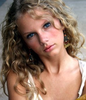 Taylor Swift — AMP 2004 — photo 388