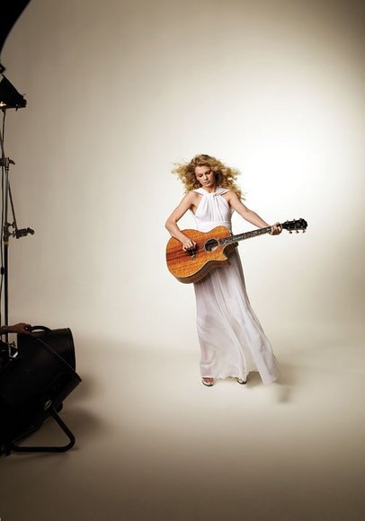 Taylor Swift — AMP 2004 — photo 413