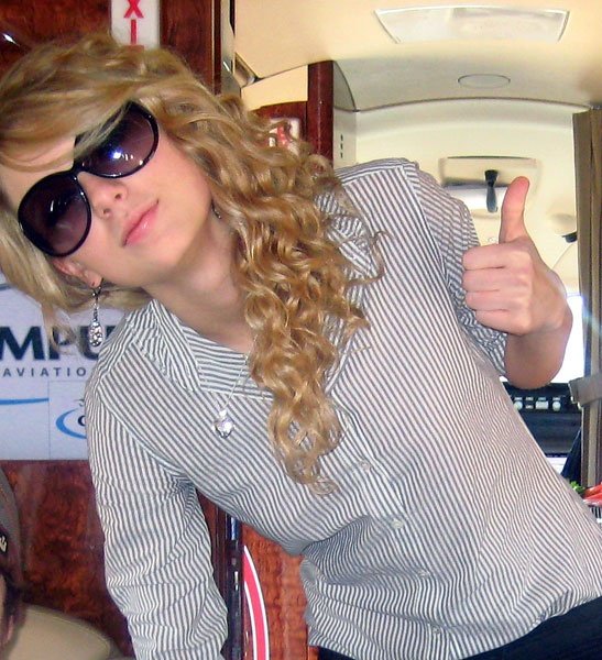 Taylor Swift — AMP 2004 — photo 478