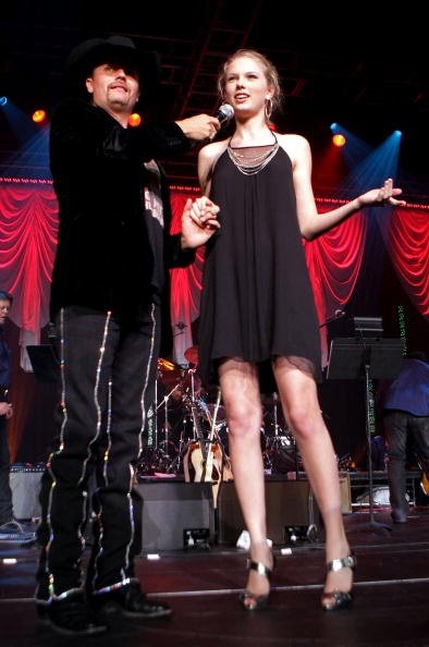 Taylor Swift — AMP 2004 — photo 479
