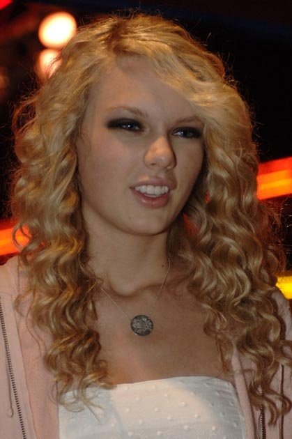 Taylor Swift — AMP 2004 — photo 531
