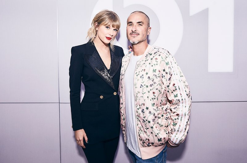 Taylor Swift — Apple Music Beats 1's New Music Daily (October 30, 2019) — photo 1