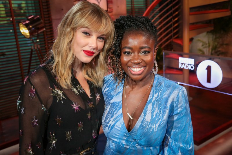 Taylor Swift — BBC's Radio 1 Live Lounge (September 2, 2019) — photo 1