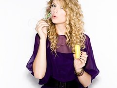 Taylor Swift — CMT photo Blog — photo 201