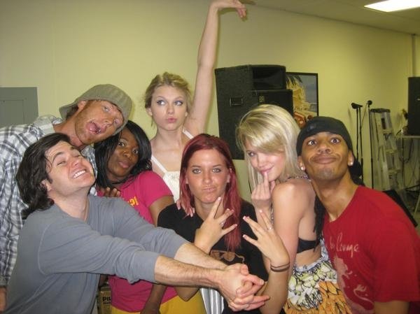 Taylor Swift — CMT photo Blog — photo 491