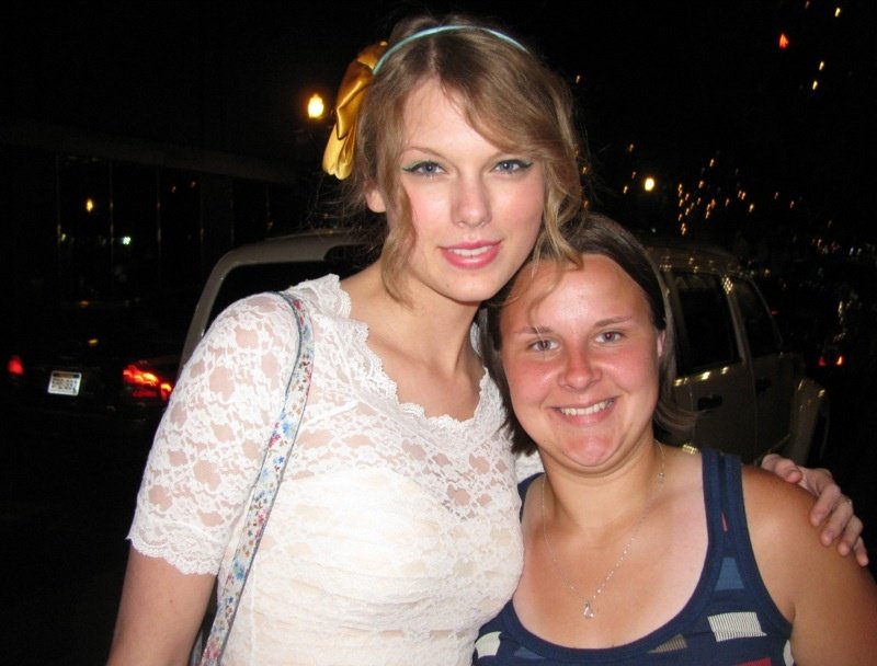 Taylor Swift — Miscellaneous — photo 1