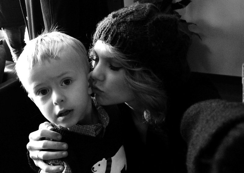 Taylor Swift — MySpace Pictures / Photo Blogs — photo 12