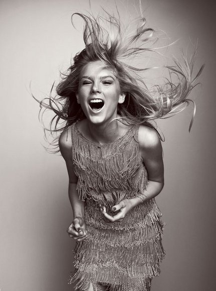 Taylor Swift — Taylor TRL promo — photo 319