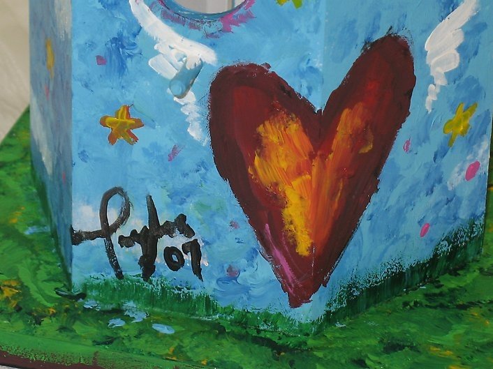 Taylor Swift — The 7th Annual Birdhouse Thing Auction — photo 2