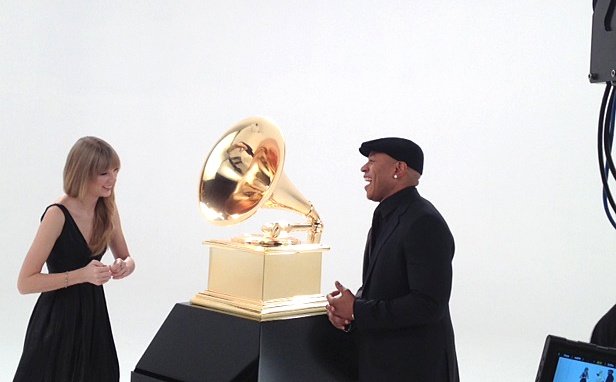 Taylor Swift — 2012 - Grammy Awards Commercial — photo 2