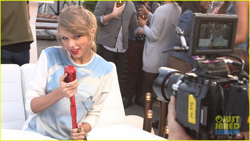 Taylor Swift — 2014 - Target Commercial — photo 3