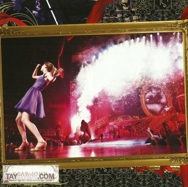 Taylor Swift — Booklet — photo 14