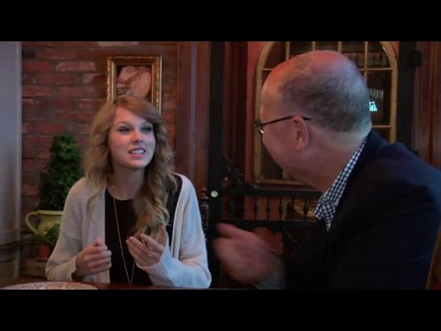 Taylor Swift — Behind the Scenes 2 (Screen Captures) — photo 11
