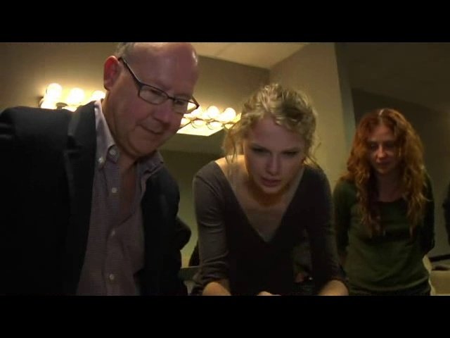 Taylor Swift — Behind the Scenes 2 (Screen Captures) — photo 26