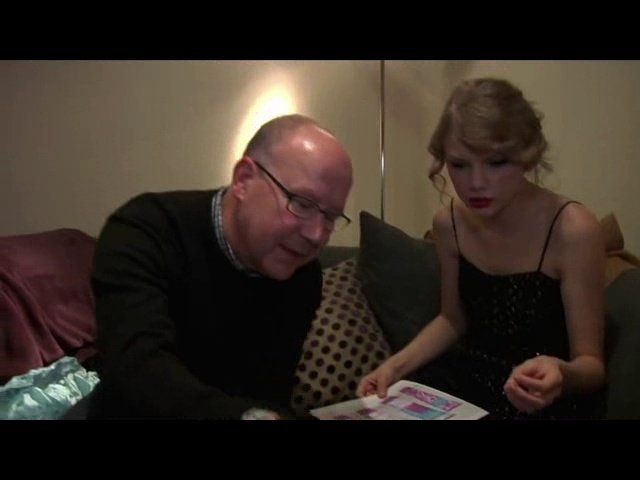 Taylor Swift — Behind the Scenes 2 (Screen Captures) — photo 46