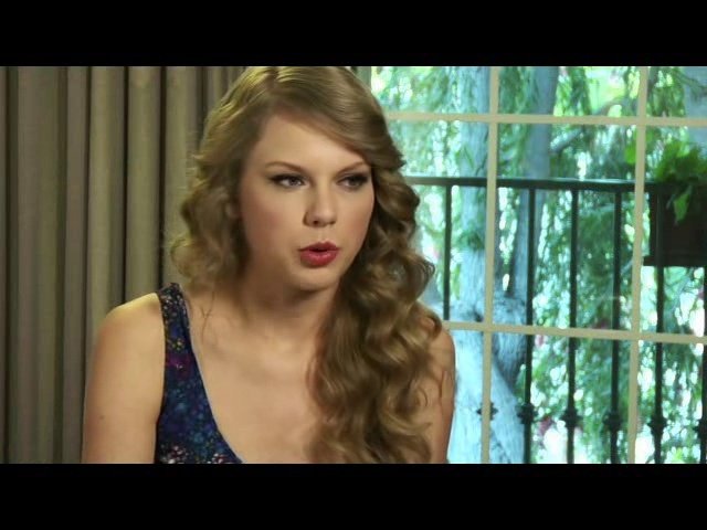 Taylor Swift — Behind the Scenes 2 (Screen Captures) — photo 71