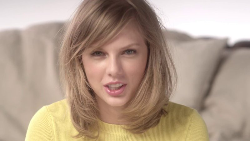 Taylor Swift — Behind the Scenes (Screen Captures) — photo 17