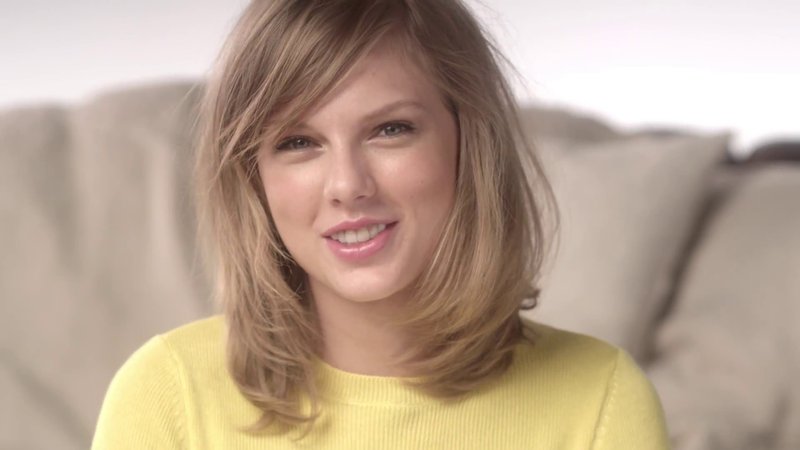 Taylor Swift — Behind the Scenes (Screen Captures) — photo 19